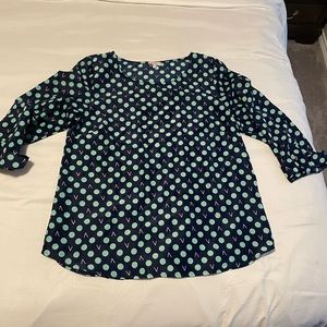 EUC Stitch Fix Size Large Women’s shirt from Pixley. Only worn a couple times.